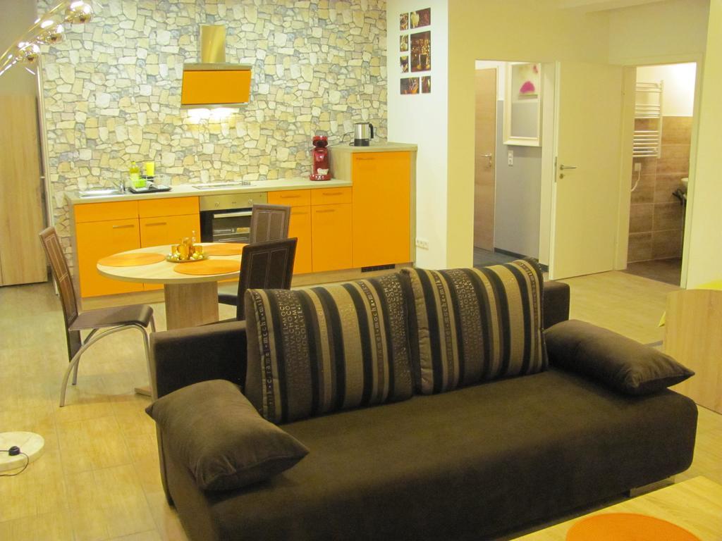 Ferienwohnung In Mayen Rom bilde